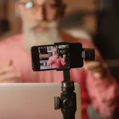 Jak łatwo podłączyć kamerę z telefonu do komputera – proste kroki i porady