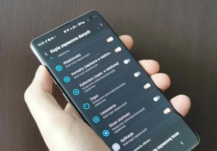 Jak skopiować aplikacje na nowy telefon bez utraty danych i ustawień