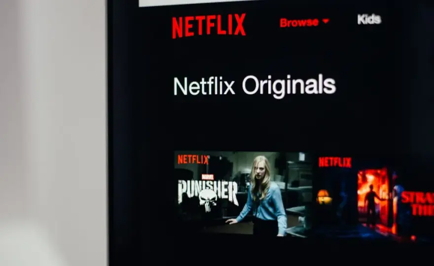 Dlaczego Netflix nie działa? Rozwiąż problemy z oglądaniem teraz