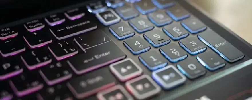 Jak włączyć dźwięk w laptopie na klawiaturze - proste kroki i porady